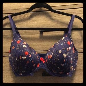 Adore Me T-shirt bra